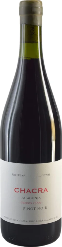 Bodega Chacra Treinta y Dos Pinot Noir 2023